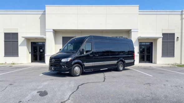 15 passenger sprinter van san francisco