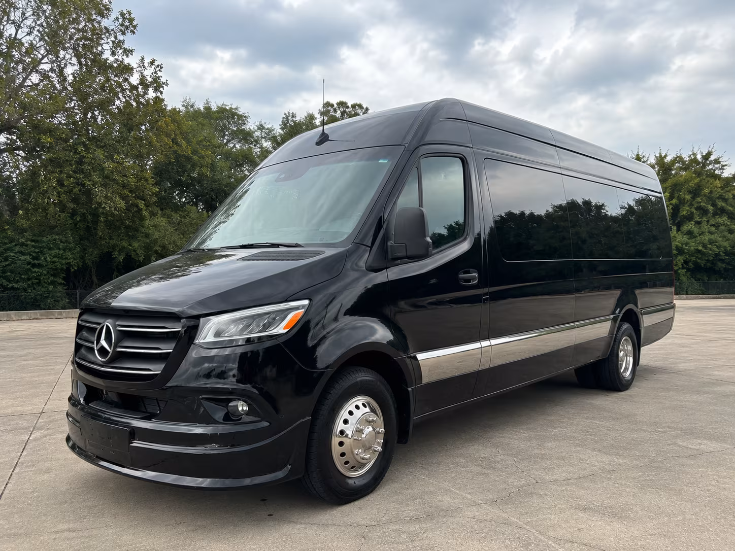 find the perfect transportation for your next wine tour 4